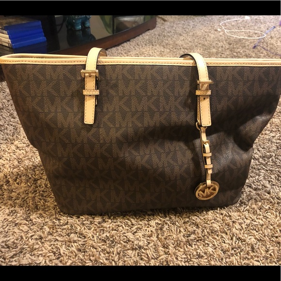 Michael Korda Purse - Picture 1 of 1